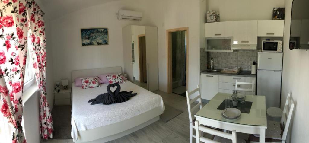 Apartmani Bolero - Obiteljski Odmor 沃迪切 外观 照片