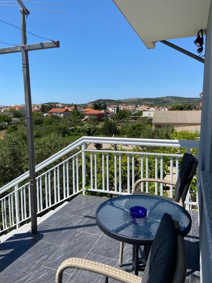 Apartmani Bolero - Obiteljski Odmor 沃迪切 外观 照片